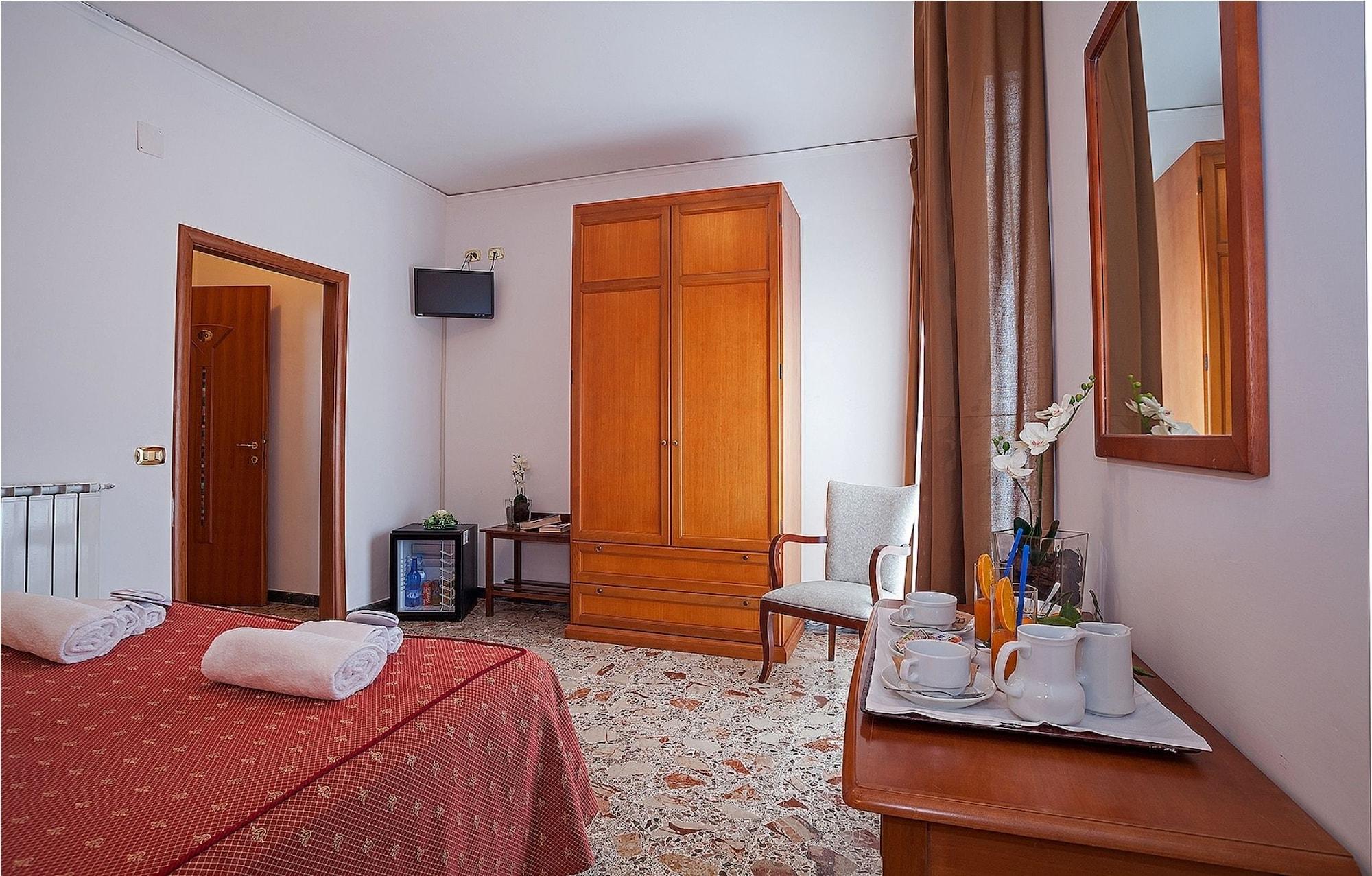 Hotel Caruso Маса Лубрензе Екстериор снимка