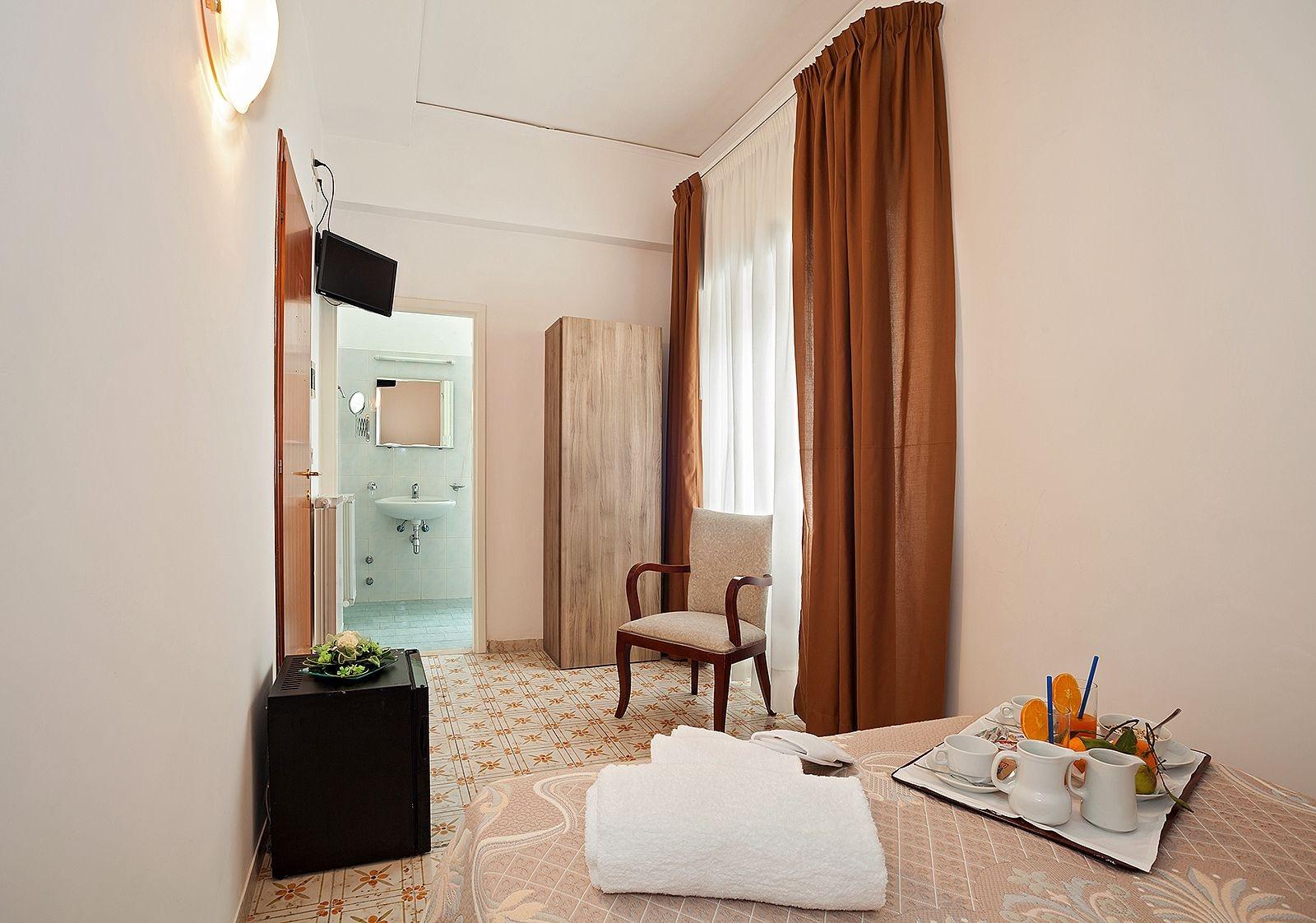Hotel Caruso Маса Лубрензе Екстериор снимка