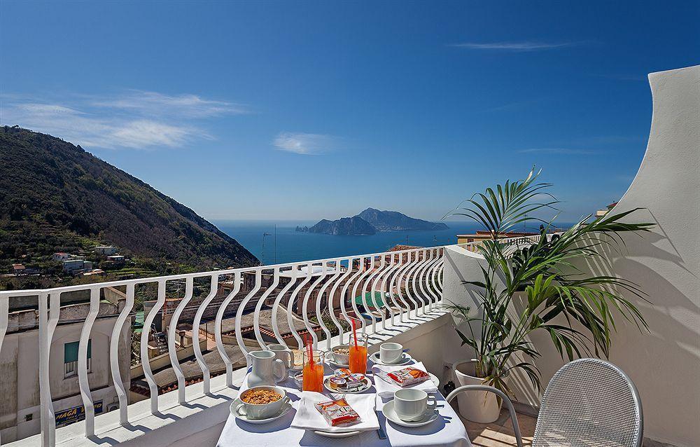 Hotel Caruso Маса Лубрензе Екстериор снимка