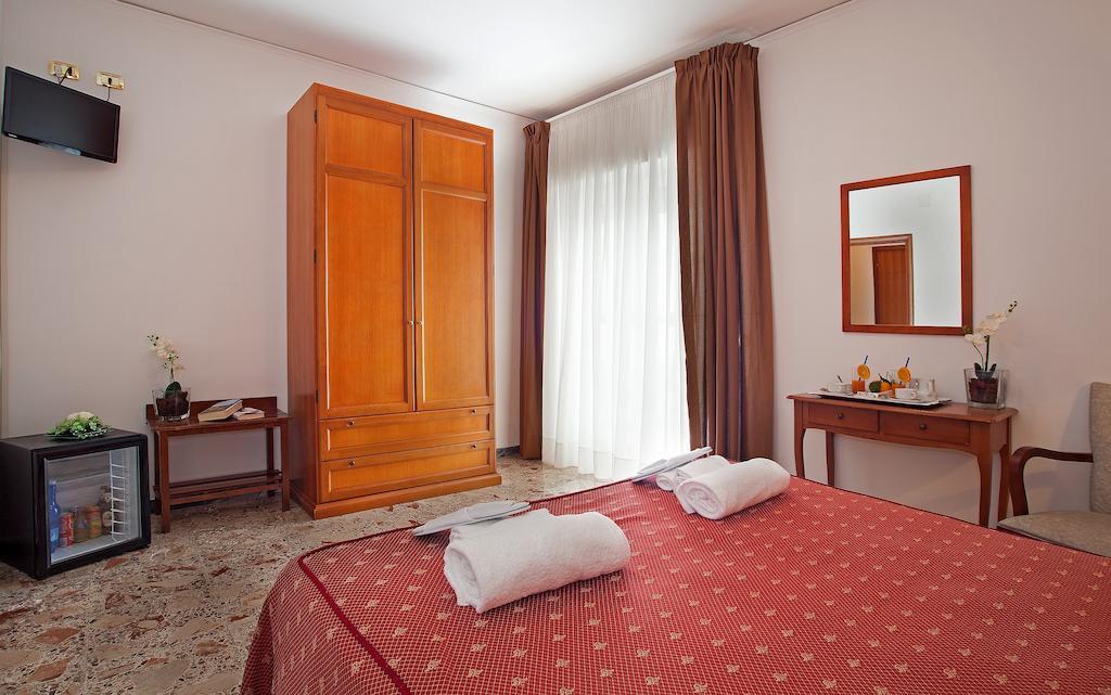 Hotel Caruso Маса Лубрензе Екстериор снимка